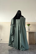 Charger l'image dans la visionneuse de la galerie, Set Maleeka kimono + sous abaya Soie de médine