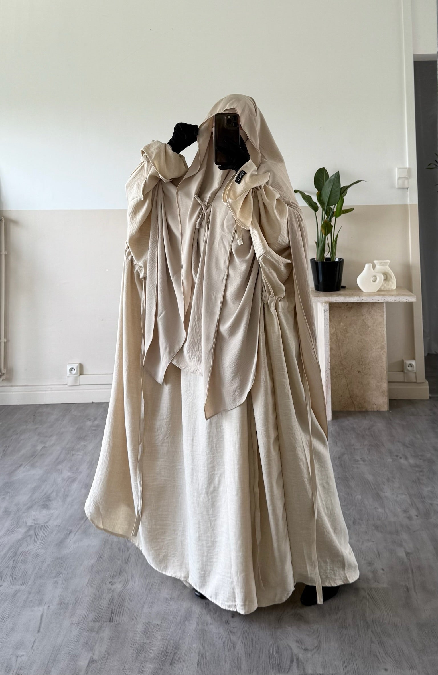 Abaya Imany
