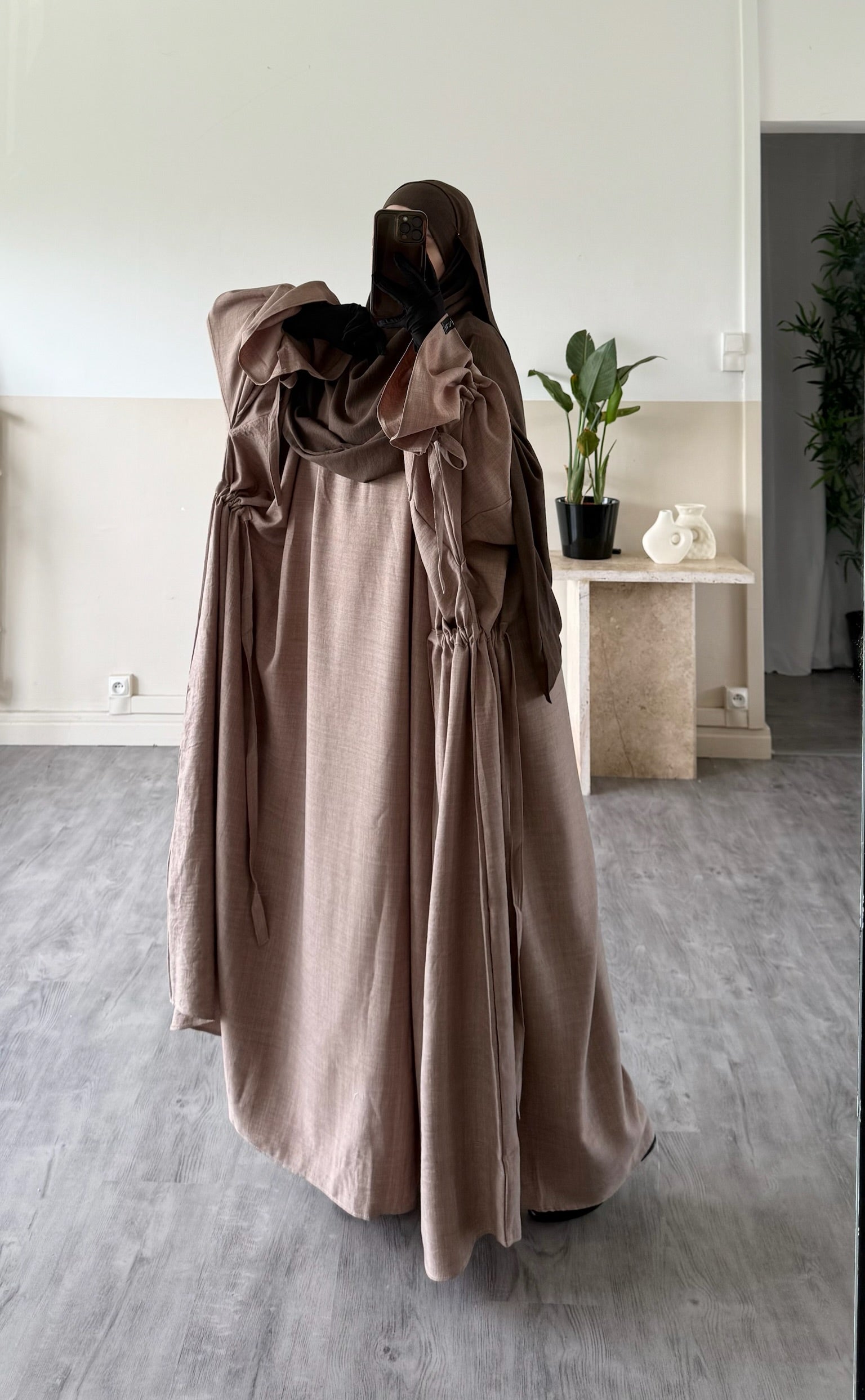 Abaya Imany