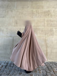 Load image into Gallery viewer, Khimar Jouwayriyyah Classic Whool peach
