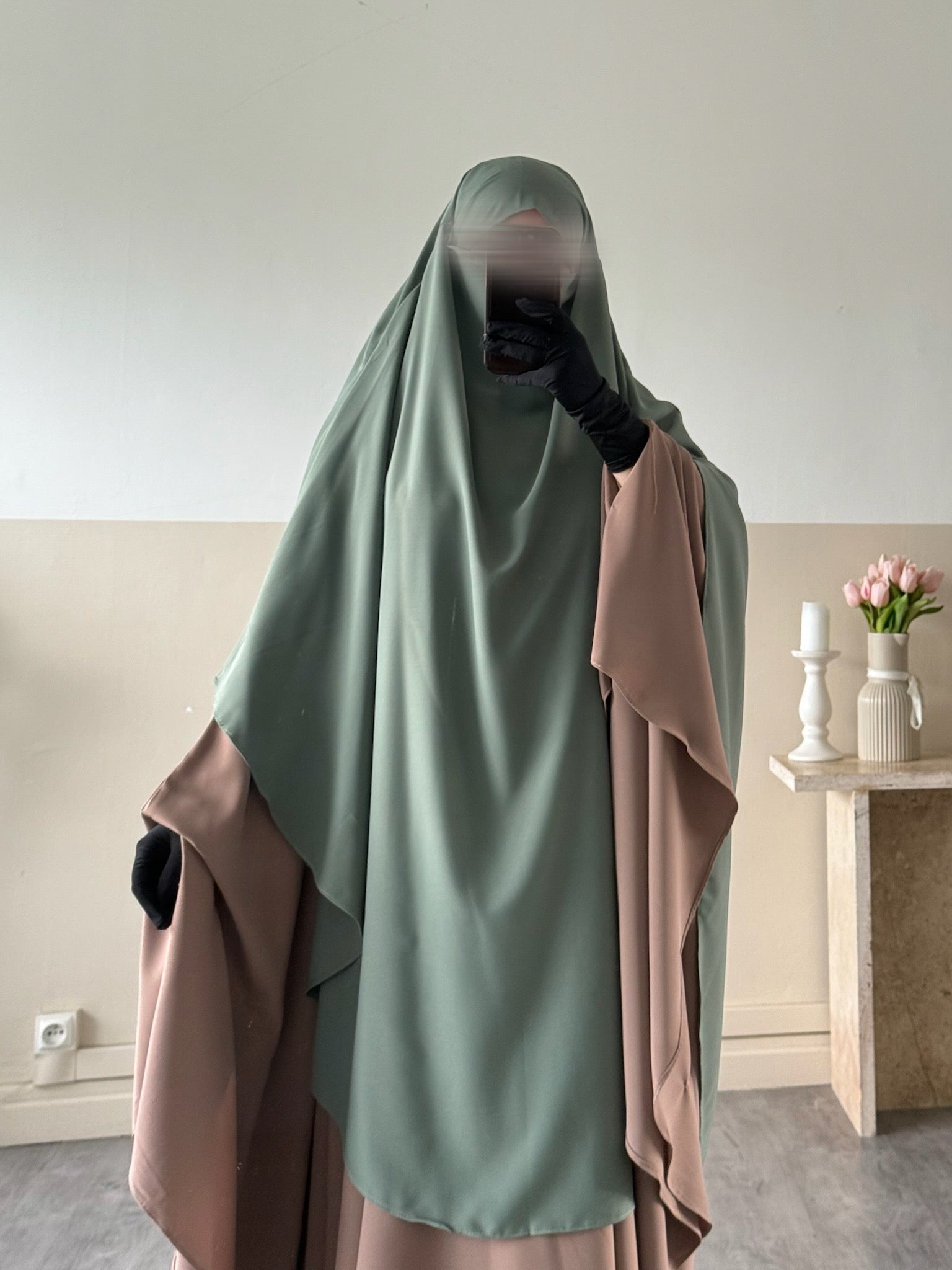 Khimar arrondi Maleeka Court (Soie de médine)