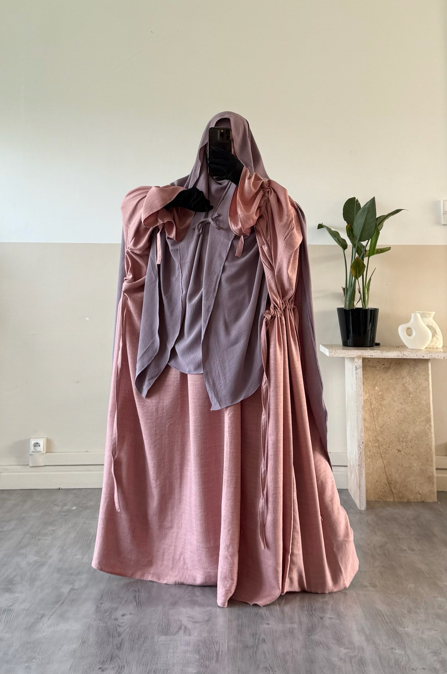 Abaya Imany
