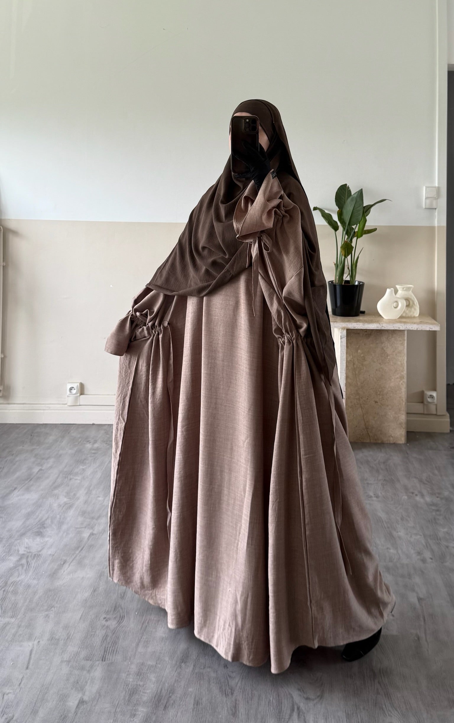 Abaya Imany