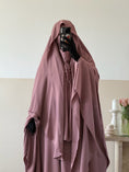 Charger l'image dans la visionneuse de la galerie, Khimar Joumana Soie de Médine
