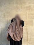 Load image into Gallery viewer, Khimar Jouwayriyyah Classic Whool peach
