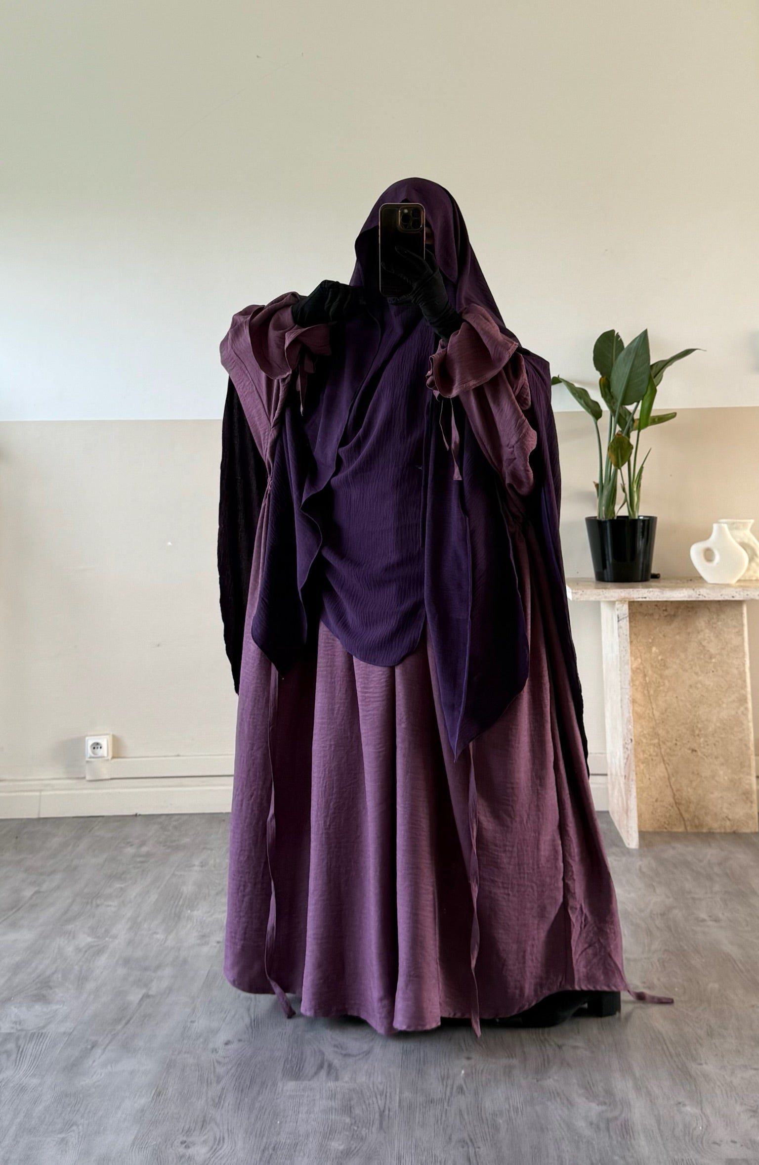 Abaya Imany